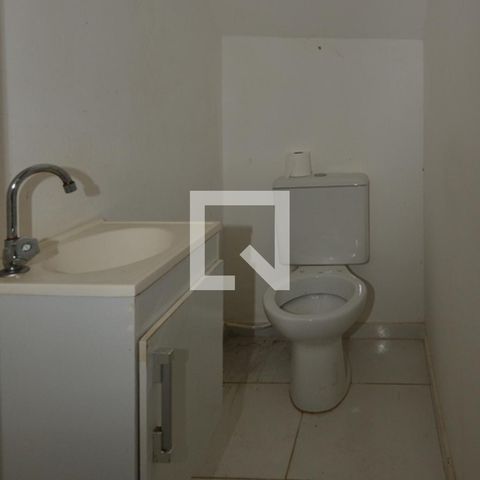 Casa à venda com 202m², 3 quartos e 1 vagaLavabo