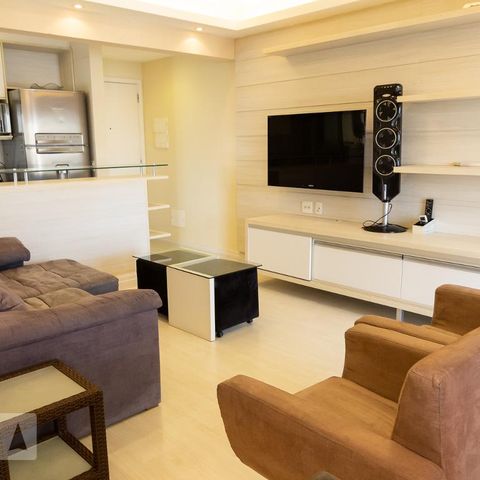 Apartamento à venda com 70m², 2 quartos e 1 vagaSala