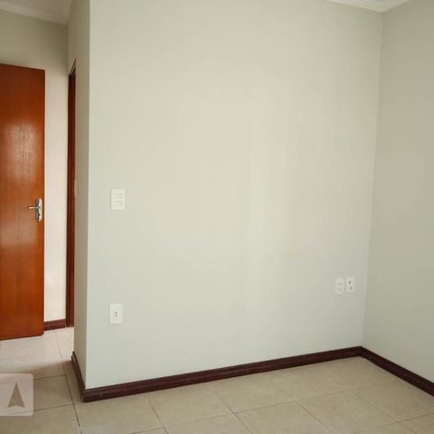 Casa à venda com 200m², 3 quartos e 2 vagasQuarto 3