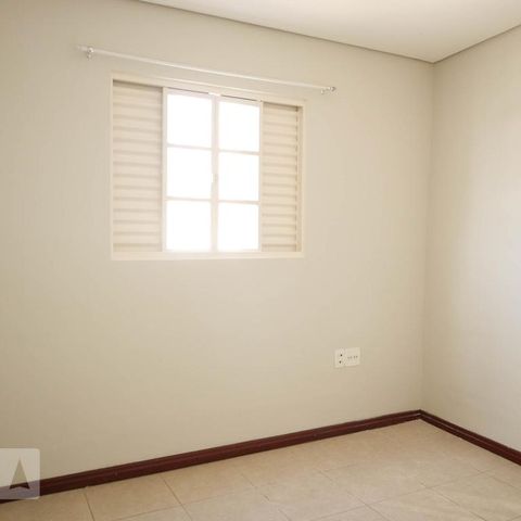 Casa à venda com 200m², 3 quartos e 2 vagasQuarto 2