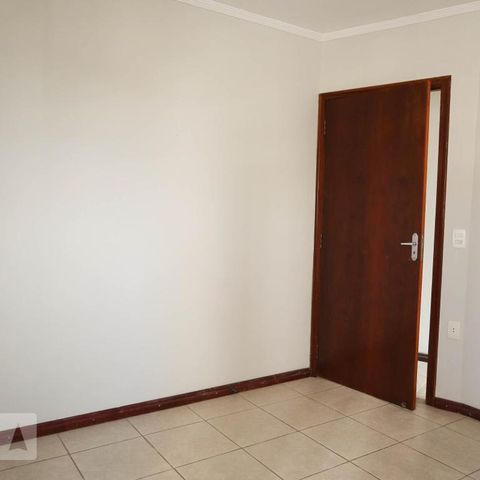 Casa à venda com 200m², 3 quartos e 2 vagasQuarto 2