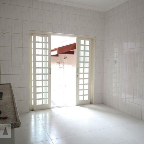 Casa à venda com 200m², 3 quartos e 2 vagasCozinha