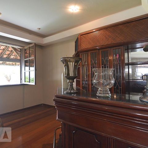Casa à venda com 760m², 6 quartos e 8 vagasSala 2
