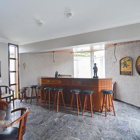 Casa à venda com 760m², 6 quartos e 8 vagasSala 6
