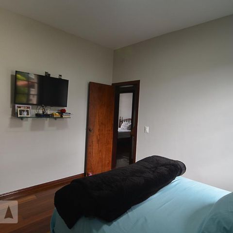 Casa à venda com 760m², 6 quartos e 8 vagasSuít e2