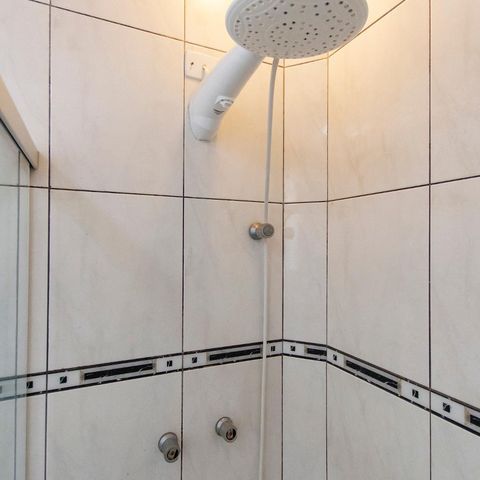 Casa à venda com 130m², 3 quartos e 2 vagasBanheiro Suite
