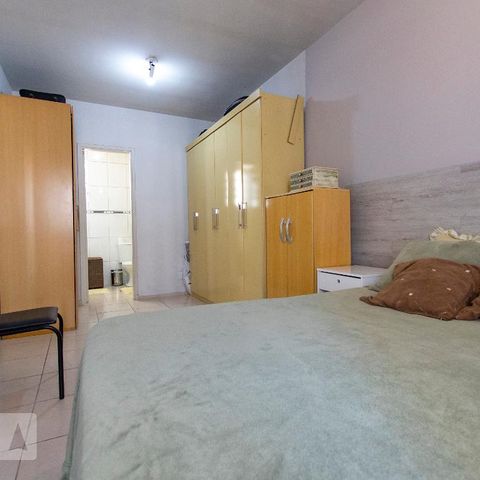 Casa à venda com 130m², 3 quartos e 2 vagasSuite