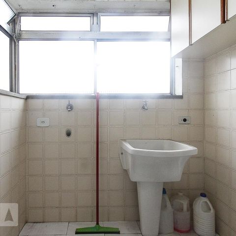 Apartamento à venda com 68m², 2 quartos e 1 vagaÁrea de Serviço