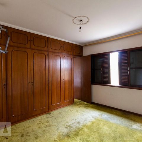 Casa para alugar com 150m², 2 quartos e 5 vagasQuarto 2 - Suíte