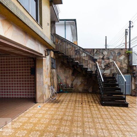 Casa para alugar com 150m², 2 quartos e 5 vagasGaragem