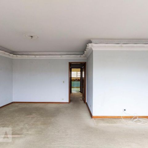 Casa para alugar com 150m², 2 quartos e 5 vagasSala