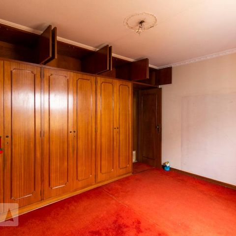 Casa para alugar com 150m², 2 quartos e 5 vagasQuarto 1
