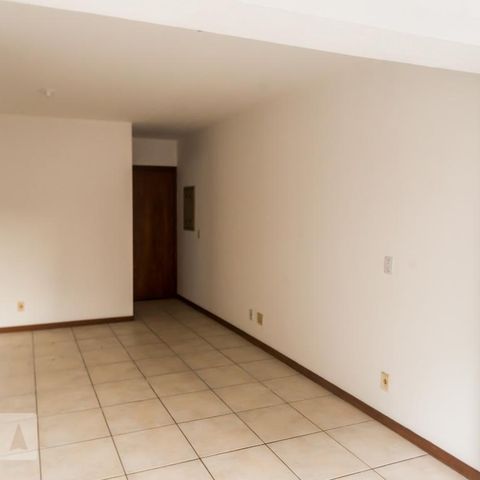 Apartamento para alugar com 84m², 3 quartos e 1 vagaSala