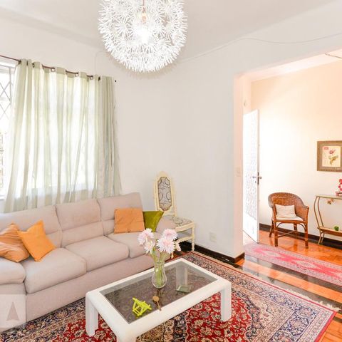 Casa para alugar com 110m², 3 quartos e 1 vaga Casa para alugar com 110m², 3 quartos e 1 vagaSala