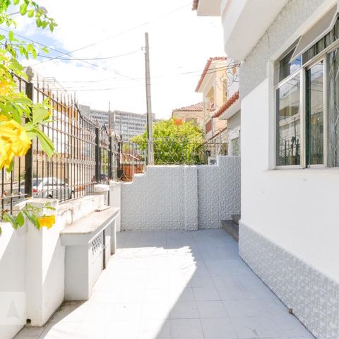 Casa para alugar com 110m², 3 quartos e 1 vaga Casa para alugar com 110m², 3 quartos e 1 vagaÁrea Externa
