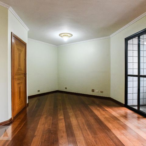 Apartamento à venda com 140m², 3 quartos e 2 vagasSala