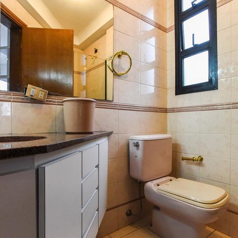 Apartamento à venda com 140m², 3 quartos e 2 vagasBanheiro da Suíte 2