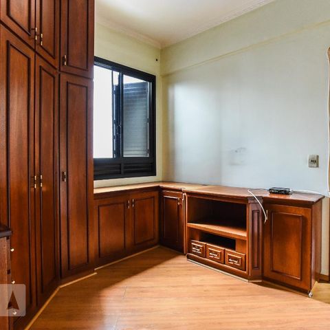 Apartamento à venda com 140m², 3 quartos e 2 vagasQuarto