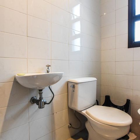 Apartamento à venda com 140m², 3 quartos e 2 vagasBanheiro de Serviço
