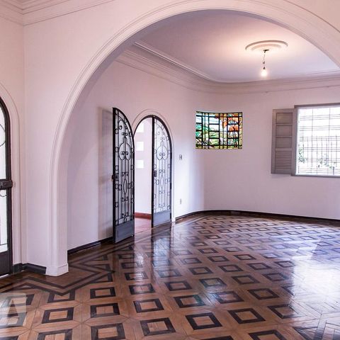 Casa para alugar com 350m², 7 quartos e 8 vagasSala de Estar