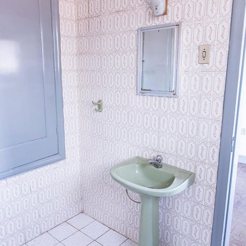 Casa para alugar com 350m², 7 quartos e 8 vagasBanheiro da Suíte