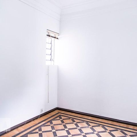 Casa para alugar com 350m², 7 quartos e 8 vagasSala de TV