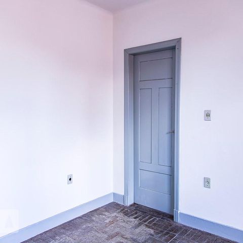 Casa para alugar com 350m², 7 quartos e 8 vagasSuíte