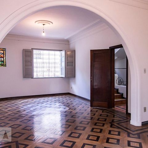 Casa para alugar com 350m², 7 quartos e 8 vagasSala de Estar