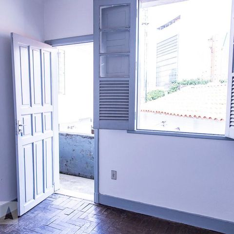 Casa para alugar com 350m², 7 quartos e 8 vagasSuíte
