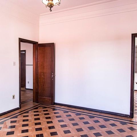 Casa para alugar com 350m², 7 quartos e 8 vagasQuarto 2