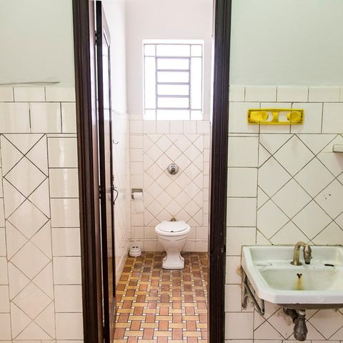 Casa para alugar com 350m², 7 quartos e 8 vagasLavabo