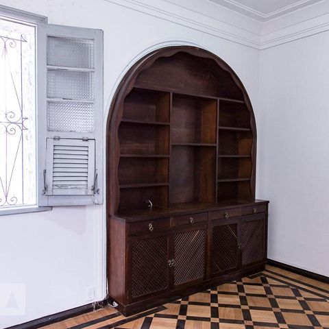 Casa para alugar com 350m², 7 quartos e 8 vagasSala de TV