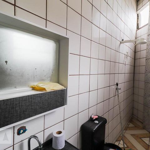 Casa à venda com 65m², 1 quarto e sem vagaBanheiro