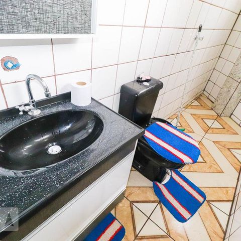 Casa à venda com 65m², 1 quarto e sem vagaBanheiro