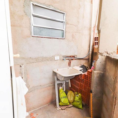 Casa à venda com 65m², 1 quarto e sem vagaÁrea de Serviço