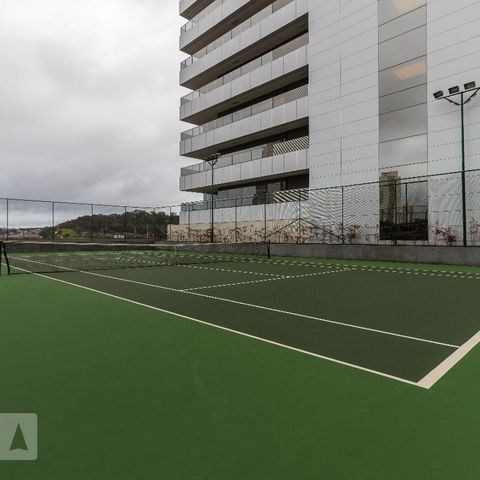 Studio à venda com 50m², 1 quarto e 1 vagaQuadra - Condomínio