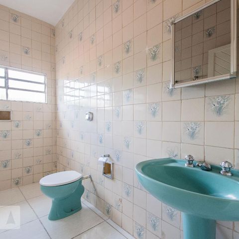 Casa à venda com 100m², 2 quartos e sem vagaBanheiro