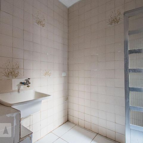 Casa à venda com 100m², 2 quartos e sem vagaÁrea de Serviço