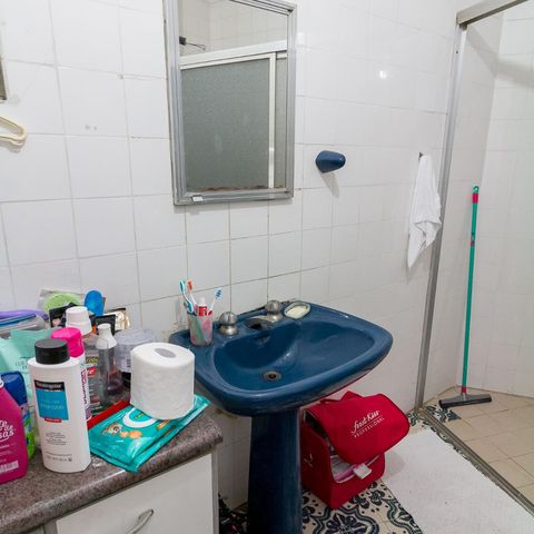Casa para alugar com 232m², 3 quartos e 3 vagasBanheiro suíte