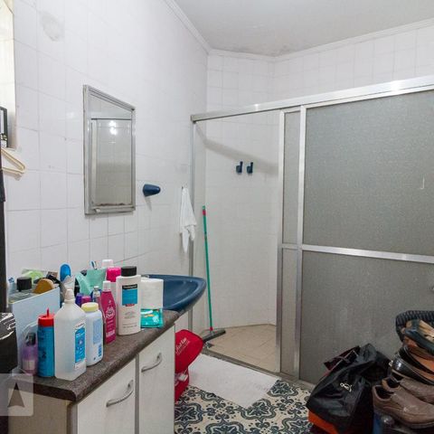 Casa para alugar com 232m², 3 quartos e 3 vagasBanheiro suíte