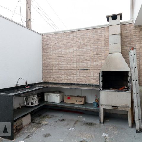 Casa para alugar com 232m², 3 quartos e 3 vagasDetalhe - churrasqueira