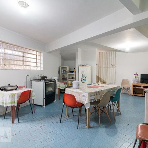 Casa para alugar com 232m², 3 quartos e 3 vagasCozinha