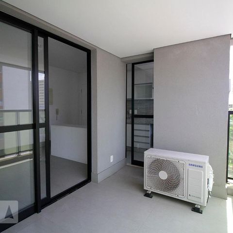Apartamento para alugar com 41m², 1 quarto e 1 vagaVaranda
