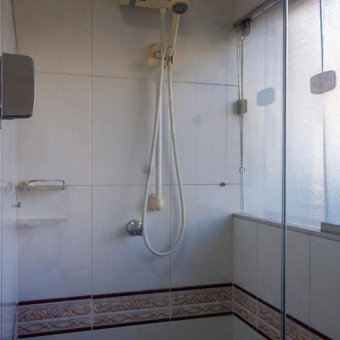 Casa para alugar com 220m², 3 quartos e 2 vagasBanheiro Segundo Andar