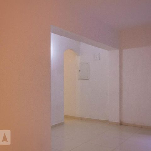 Casa para alugar com 220m², 3 quartos e 2 vagasSala