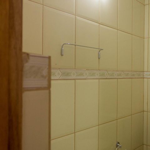 Casa para alugar com 220m², 3 quartos e 2 vagasBanheiro de Serviço