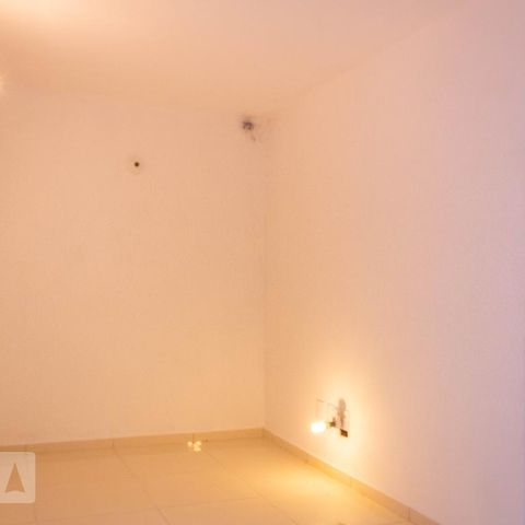 Casa para alugar com 220m², 3 quartos e 2 vagasSala