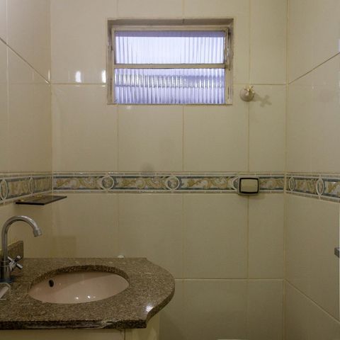 Casa para alugar com 220m², 3 quartos e 2 vagasLavabo