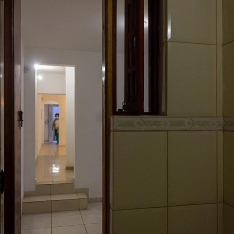 Casa para alugar com 220m², 3 quartos e 2 vagasBanheiro de Serviço