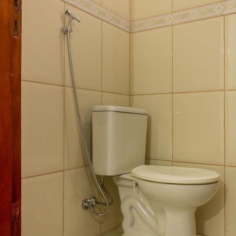 Casa para alugar com 220m², 3 quartos e 2 vagasBanheiro Edícula